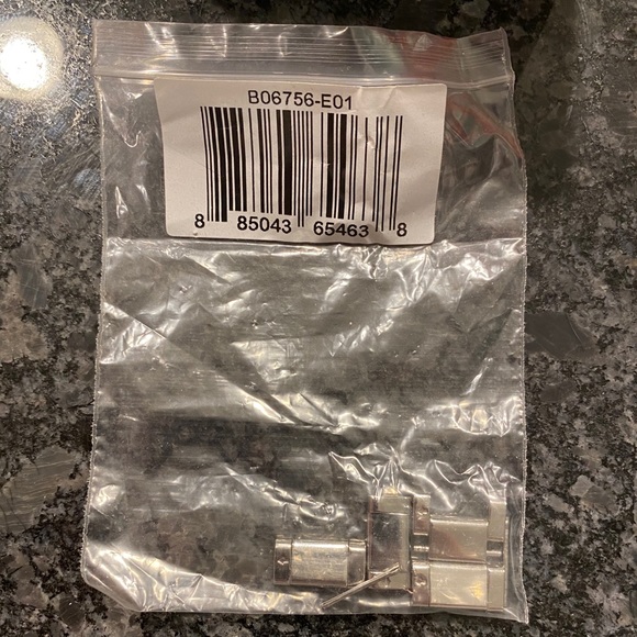 Michael Kors Watch - Picture 2 of 6